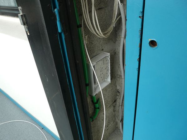 Le boitier d'arrivé de la Fibre Optique à l'étage