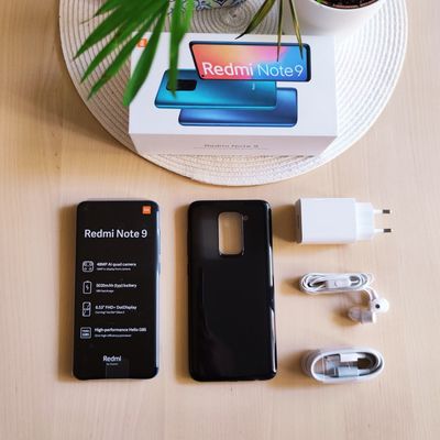 Unboxing Redmi Note 9.jpg