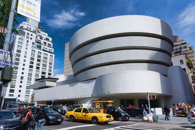 1200px-NYC_-_Guggenheim_Museum.jpg