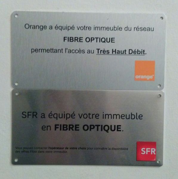 fibre-FTTH-FTTB-plaque-immeuble.jpg